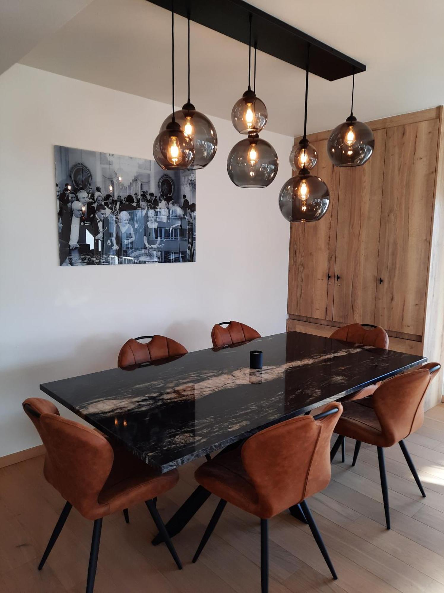 Lichtrijk En Comfortabel Hoekappartement Met Gratis Parking En Zeer Centraal Gelegen - Comme Chez Soi Ostende Exterior foto